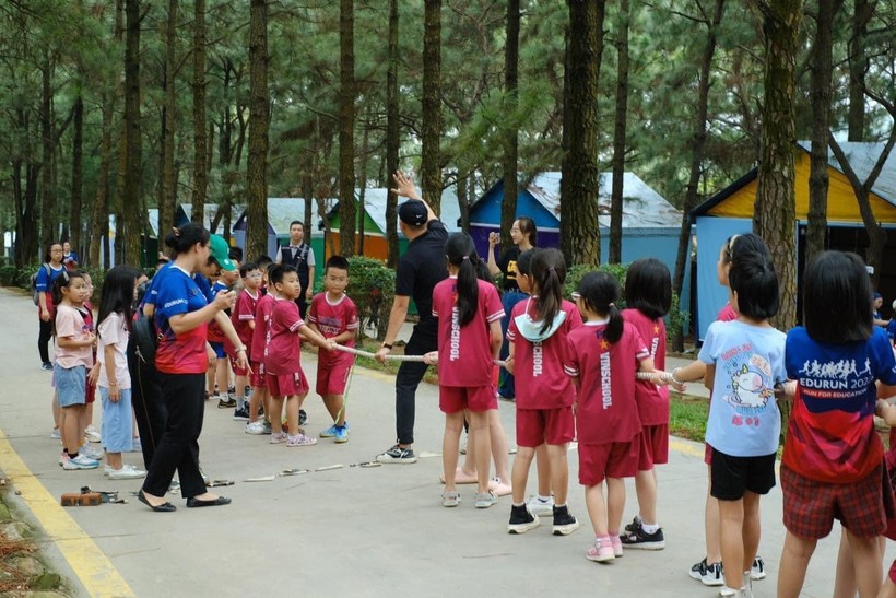 Dự án Khu sinh thái Thiên Phú Lâm thu hút đông đảo học sinh.