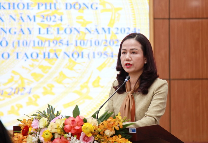 Giám đốc Sở GDĐT Hà Nội Vương Hương Giang thông tin về Hội khỏe Phù Đổng thành phố Hà Nội lần thứ X năm 2024 và Ngày hội Công nghệ thông tin và STEM năm 2024.