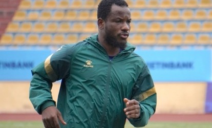 Konan Oussou nguy cơ vắng mặt thời gian dài vì chấn thương 