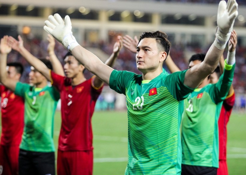 Bóng đá Việt Nam được báo chí Trung Quốc ngợi khen
