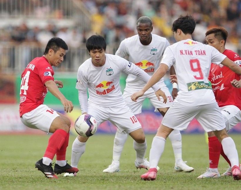 HAGL có chiến thắng tưng bừng 3-0 trước TP.Hồ Chí Minh ở vòng 6 V-League