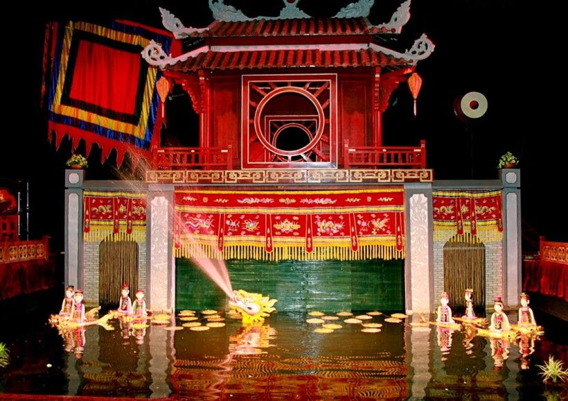 Nhà hát múa rối Thăng Long phục vụ nhân dân Thủ đô, du khách trong và ngoài nước.