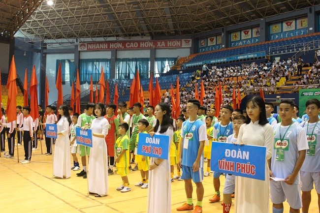 Vòng chung kết Bóng đá tiểu học và THCS – Cúp Milo lần thứ XVII năm 2019 có 6 đội bóng đá Tiểu học, 3 đội bóng đá THCS của 7 tỉnh của khu vực I tham dự. 