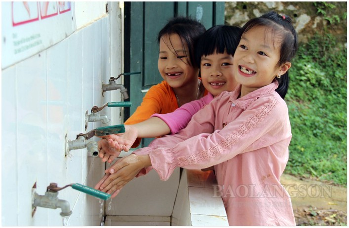 Lạng Sơn nỗ lực đáp ứng nhu cầu sử dụng nước sạch cho người dân.