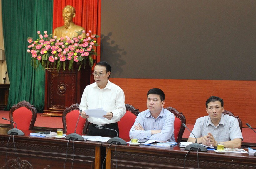 Ông Nguyễn Ngọc Thuần - Phó Chủ tịch UBND huyện Gia Lâm (Hà Nội) thông tin với báo chí.