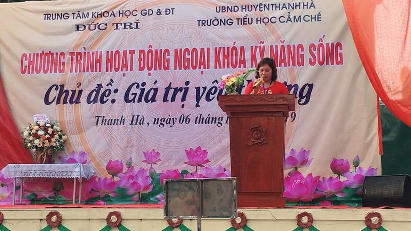 Cô Nguyễn Thị Quỳnh Yến - Hiệu trưởng trường tiểu học Cẩm Chế. 