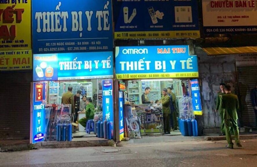Hà Nội: Phạt nặng thêm 2 cửa hàng khẩu trang “chặt chém”