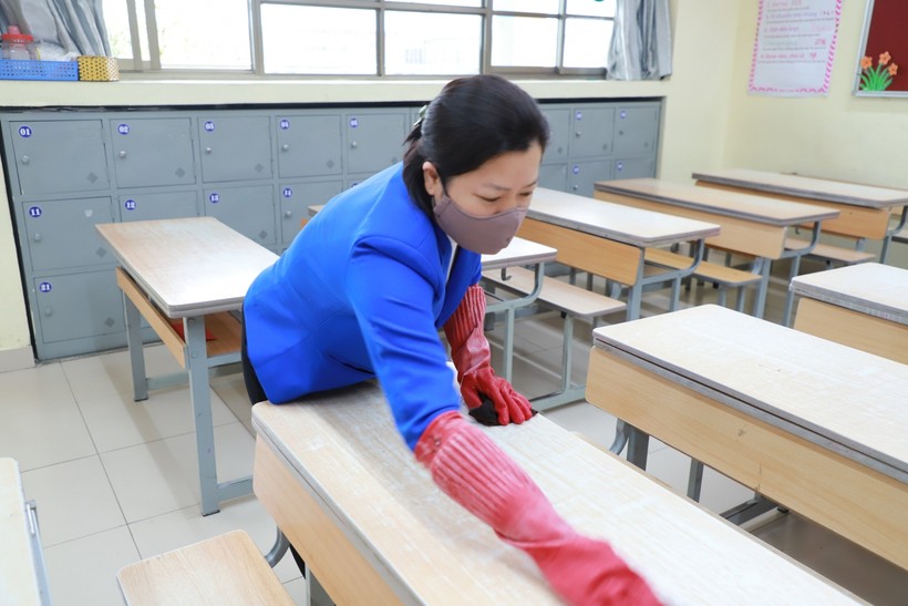 Trường tiểu học Đoàn Thị Điểm - Hà Nội tổng vệ sinh sẵn sàng đón học sinh trở lại trường.