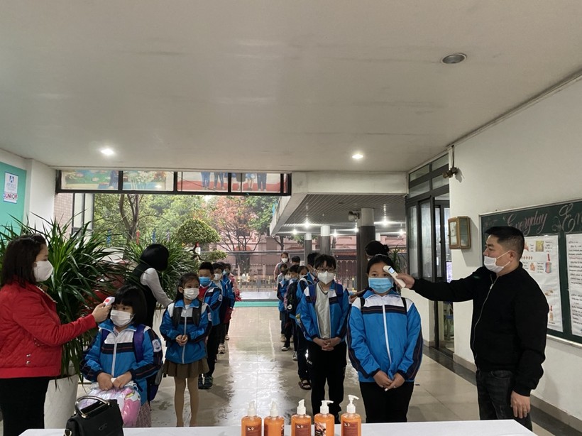 Học sinh Bắc Ninh thực hiện nghiêm công tác phòng chống dịch Covid-19.