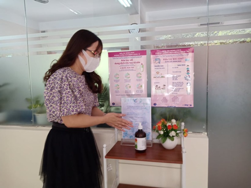 Trường hợp trở lại thành phố Hà Nội sau dịp nghỉ lễ 30/4 -1/5 bắt buộc phải khai báo y tế.