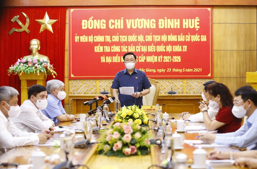 Chủ tịch Quốc hội Vương Đình Huệ làm việc với Bắc Ninh, Bắc Giang.