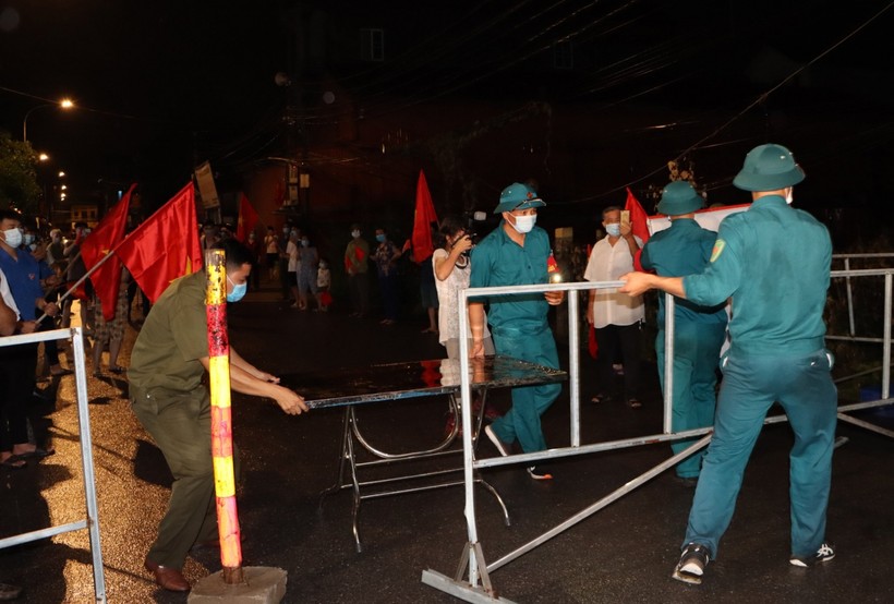 Nhiều xã của huyện Thuận Thành chuyển sang thực hiện giãn cách xã hội theo Chỉ thị số 19.