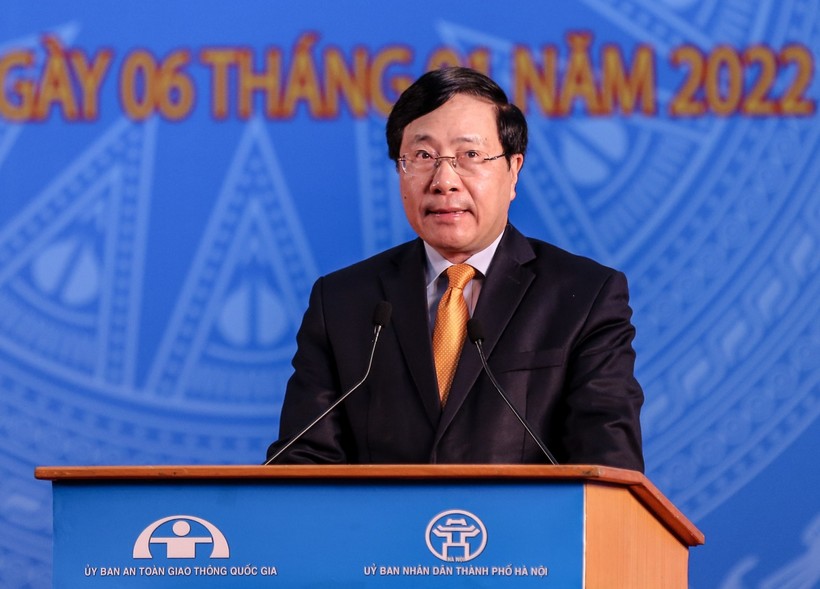 Phó Thủ tướng Thường trực Chính phủ Phạm Bình Minh phát biểu.