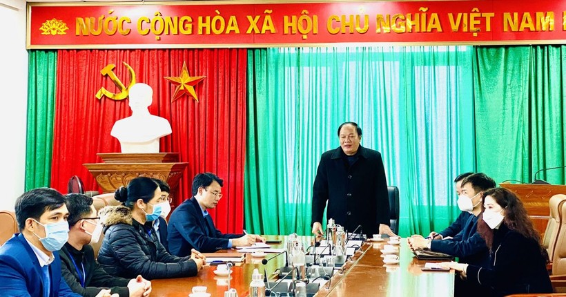 Ông Tạ Việt Hùng - Giám đốc Sở GD&ĐT Bắc Giang phát biểu tại buổi làm việc.