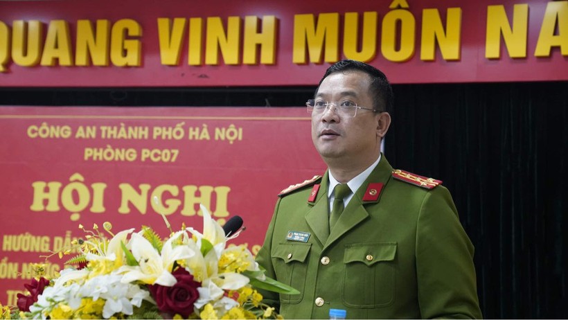 Đại tá Phạm Trung Hiếu, Trưởng phòng Phòng Cảnh sát Phòng cháy chữa cháy và cứu nạn cứu hộ (Công an thành phố Hà Nội) phát biểu.