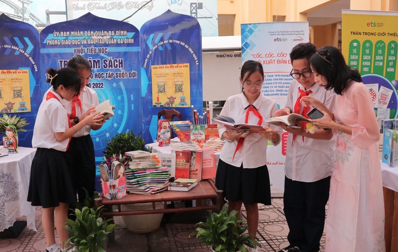 Học sinh quận Ba Đình nâng cao kiến thức từ văn hóa đọc sách.