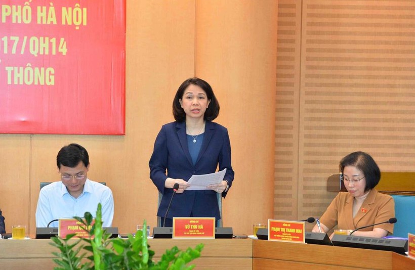 Bà Vũ Thị Hà - Phó Chủ tịch UBND TP Hà Nội thông tin về mạng lưới trường học ở Thủ đô. 