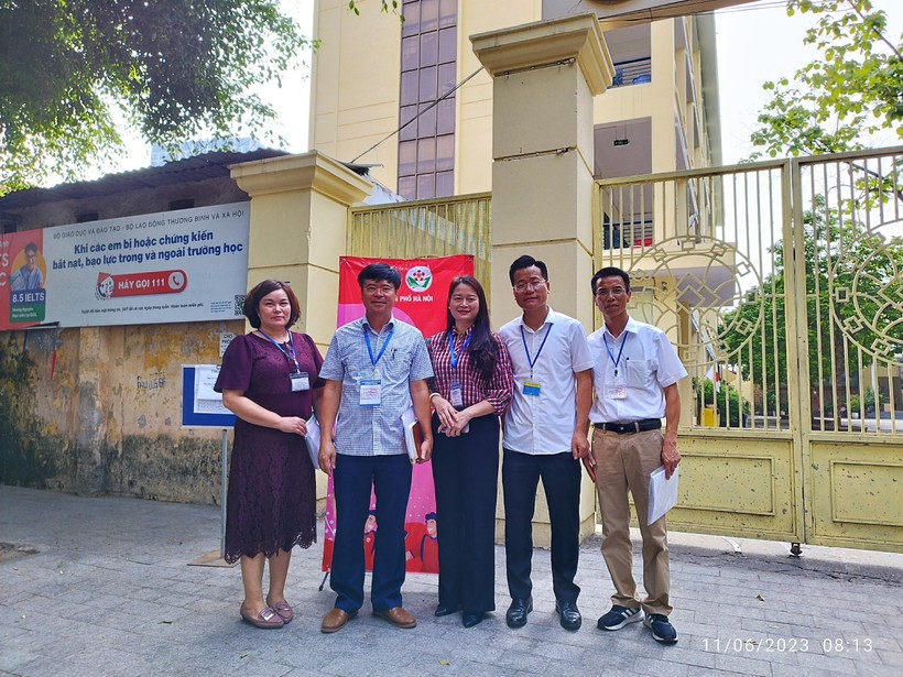 Đoàn Thanh tra của Sở GD&ĐT Hà Nội kiểm tra công tác thi tuyển sinh vào lớp 10 tại nhiều điểm thi quận Ba Đình.