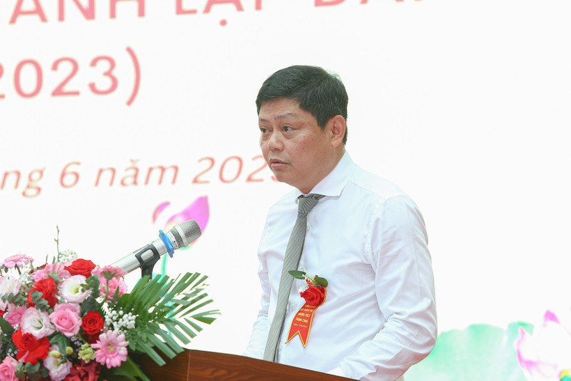 Chủ tịch UBND quận Ba Đình - Tạ Nam Chiến đánh giá cao thành tích của ngành giáo dục (ảnh TL). 