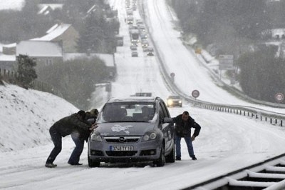 Romania: Nhiều tuyến đường đóng cửa vì thời tiết giá lạnh