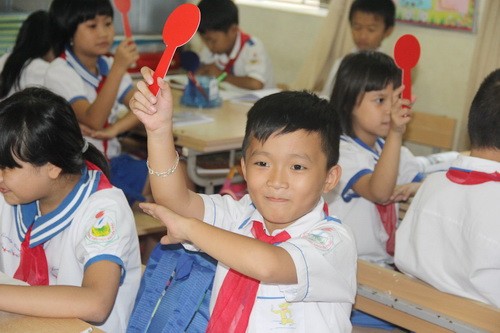 Học sinh Trường tiểu học Nguyễn Trãi (TP Vinh - Nghệ An) hào hứng với phương pháp đánh giá mới