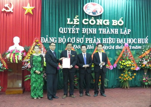Thành lập Đảng bộ cơ sở phân hiệu Đại học Huế tại Quảng Trị
