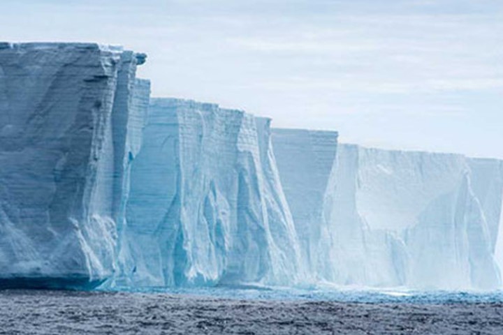 Cảnh báo nguy cơ tảng băng trôi khổng lồ vỡ ra từ Nam Cực