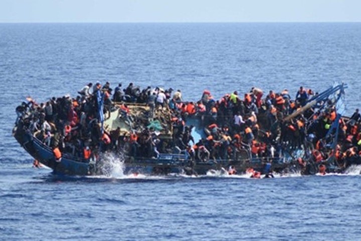 100 người di cư có thể đã chết trong vụ lật thuyền tại Địa Trung Hải