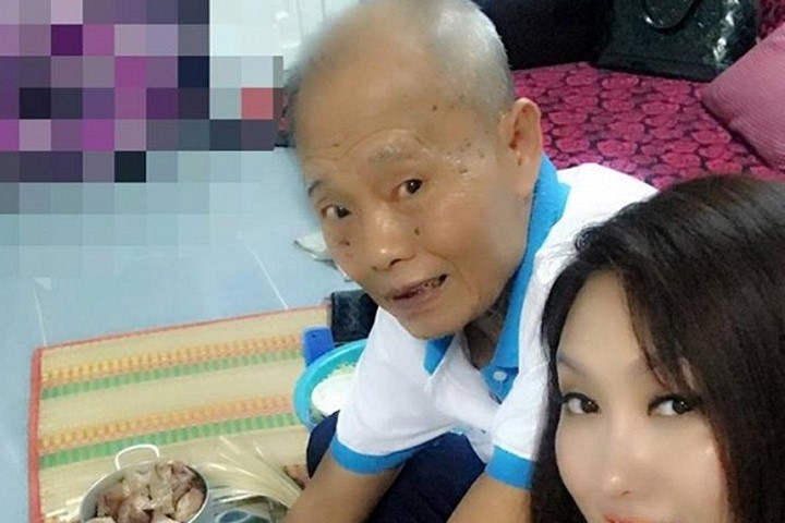 Phi Thanh Vân về quê đón Tết sau ly hôn chồng trẻ
