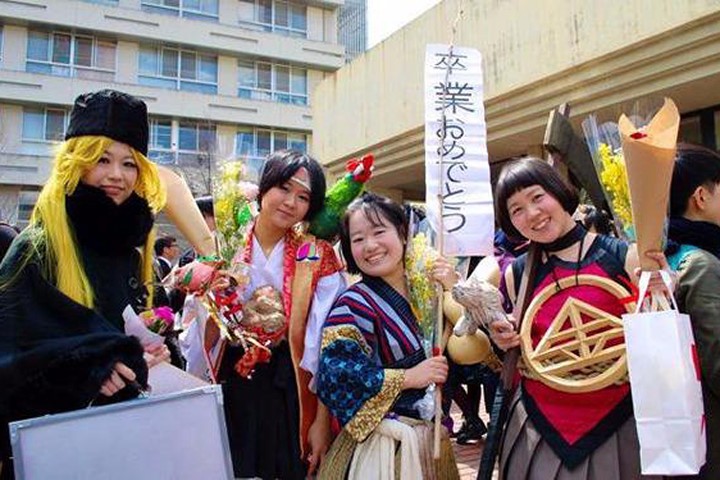 Trang phục tốt nghiệp độc đáo của sinh viên Nhật Bản