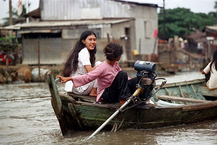 Những bức ảnh cực hiếm về phụ nữ Sài Gòn năm 1973