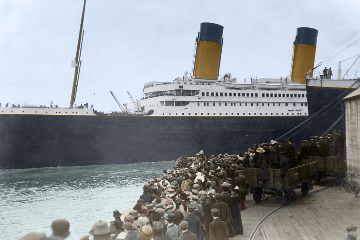 Tàu Titanic kỳ vĩ và sống động qua ảnh chụp phủ màu
