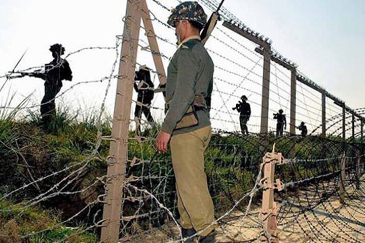 Ấn Độ - Pakistan đụng độ ở biên giới gây thương vong cho dân thường
