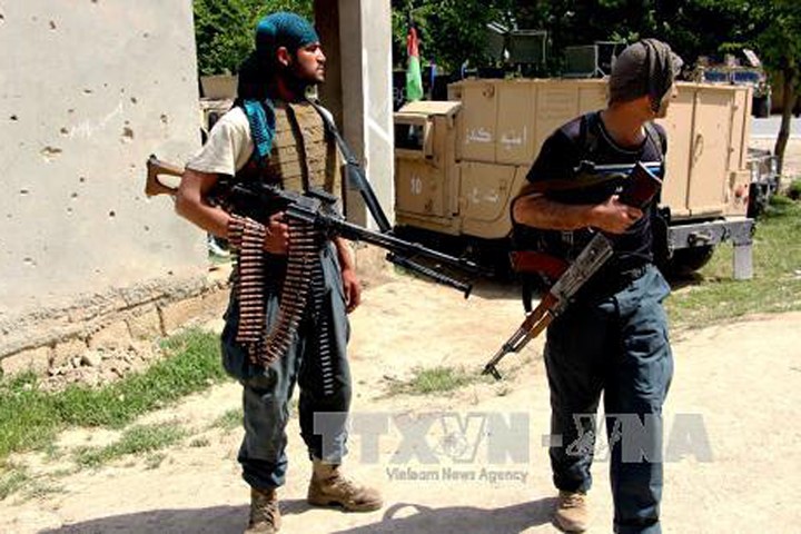 Taliban sát hại 20 cảnh sát Afghanistan