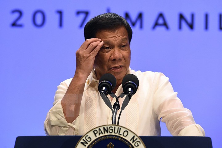 Ông Duterte "qua mặt" Tòa án và Quốc hội về lệnh thiết quân luật