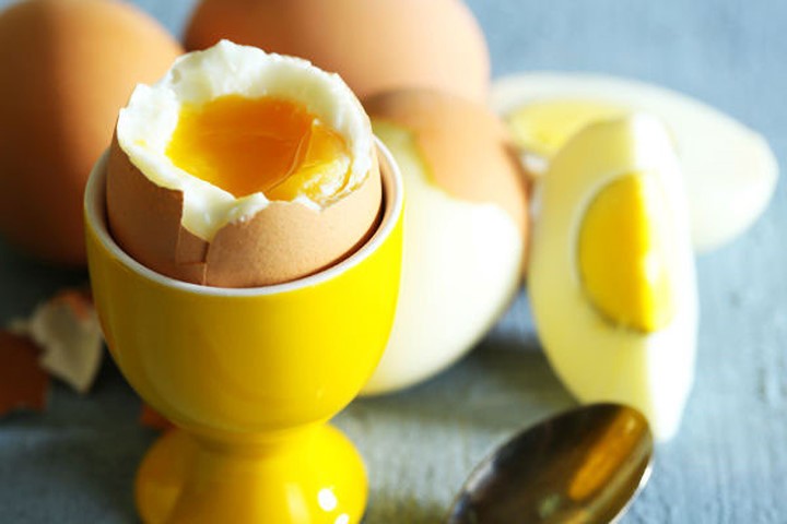 Có bao nhiêu calo trong trứng?