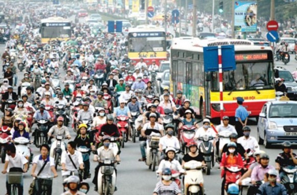 
Đến năm 2030, thành phố cấm xe máy ở nội thành và cấm ô tô theo ngày, theo giờ ở một số tuyến phố-Ảnh minh họa
