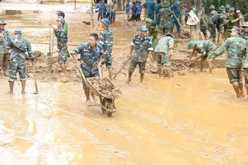 Công tác khắc phục hậu quả mưa lũ đang được thực hiện rất khẩn trương