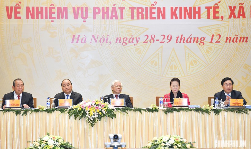 Tổng bí thư, Chủ tịch nước Nguyễn Phú Trọng, Chủ tịch Quốc hội Nguyễn Thị Kim Ngân và nhiều đồng chí lãnh đạo Đảng, Nhà nước tới dự Hội nghị