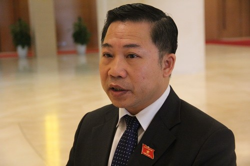 Đại biểu Lưu Bình Nhưỡng: Bộ Nội vụ không nên "nhúng tay" vào biên chế lao động của đặc khu Hành chính -kinh tế đặc biệt: