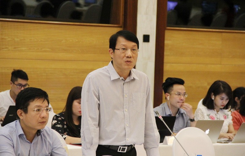 Ông Lương Tam Quang thông tin với báo chí về vụ Nhật Cường trong buổi họp báo Chính phủ thường kỳ chiều 31/5.
