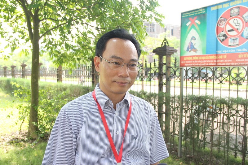 PGS Hoàng Minh Sơn
