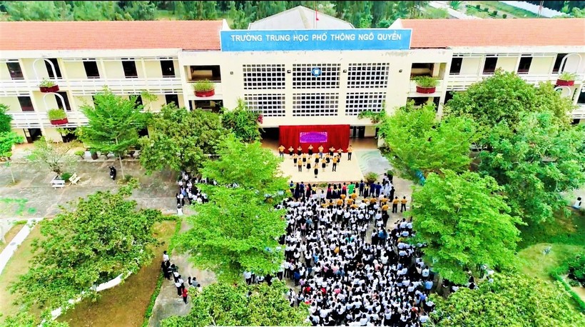 Trường THPT Ngô Quyền (huyện đảo Phú Quý) lần đầu tiên được chọn là điểm thi Kỳ thi tốt nghiệp THPT. Ảnh minh hoạ/NTCC.
