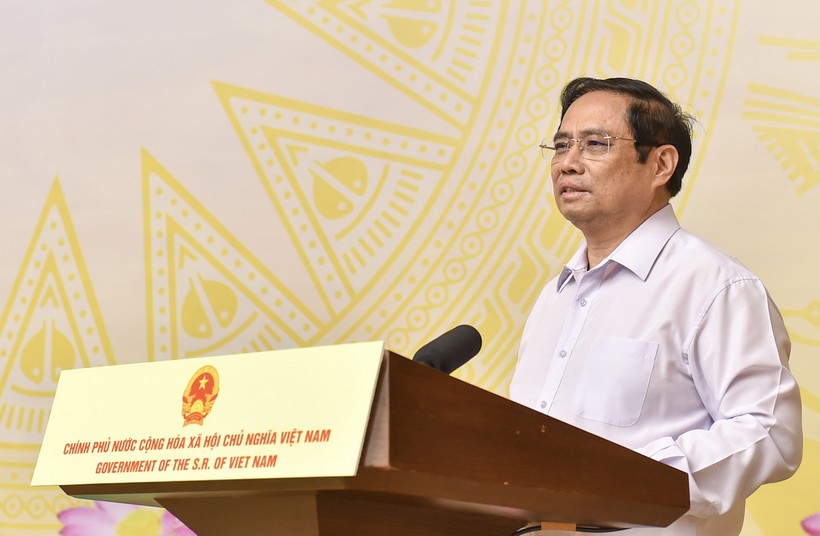 Thủ tướng Chính phủ Phạm Minh Chính phát biểu tại Lễ phát động chương trình “Sóng và máy tính cho em”.