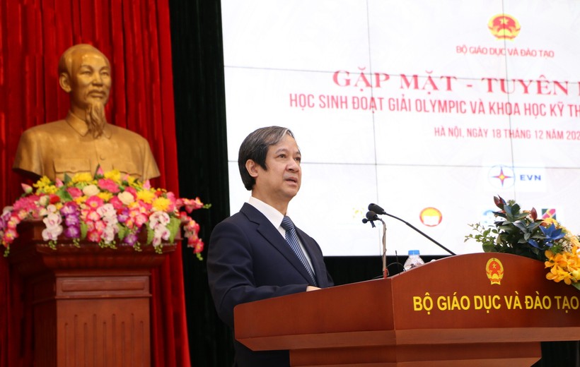 Bộ trưởng Nguyễn Kim Sơn phát biểu tại buổi lễ.