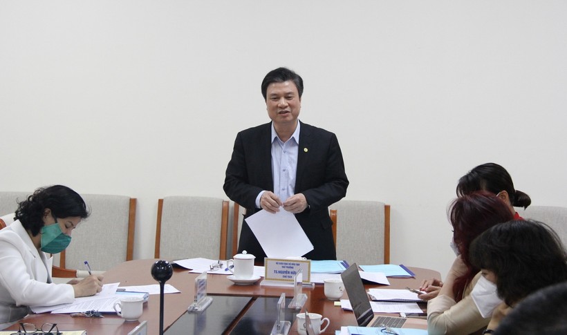 Thứ trưởng Nguyễn Hữu Độ phát biểu tại cuộc họp