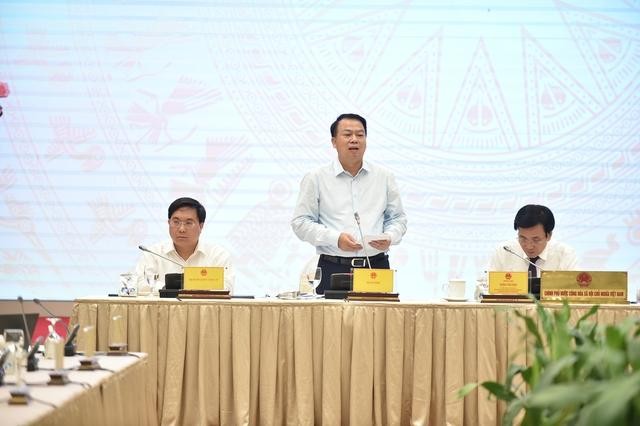 Thứ trưởng Bộ Tài chính Nguyễn Đức Chi tại buổi họp báo Chính phủ chiều 6/9.
