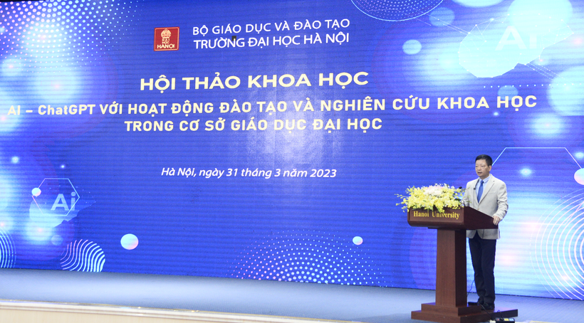TS Lương Ngọc Minh phát biểu tại hội thảo.