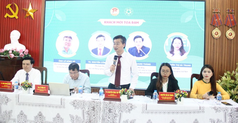 TS Nguyễn Công Tiệp chia sẻ tại chương trình.