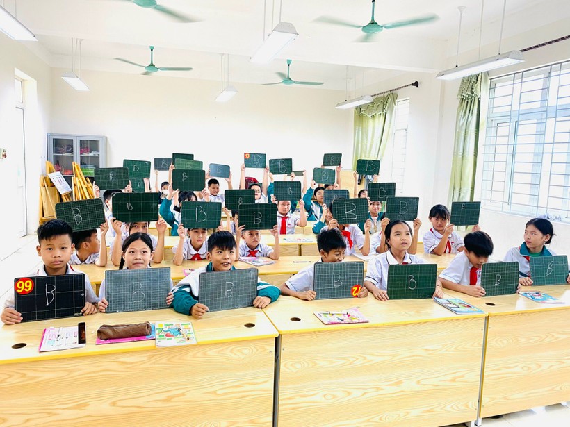 Trường Tiểu học Xuân Đỉnh tổ chức 'Bác Hồ trong trái tim em'